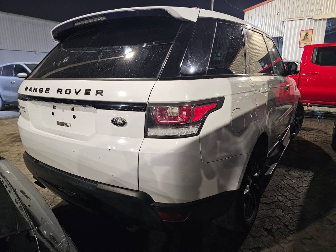 LAND ROVER RANGE ROVER SPORT 2014 - Marhaba Auction Used Cars - Image 5