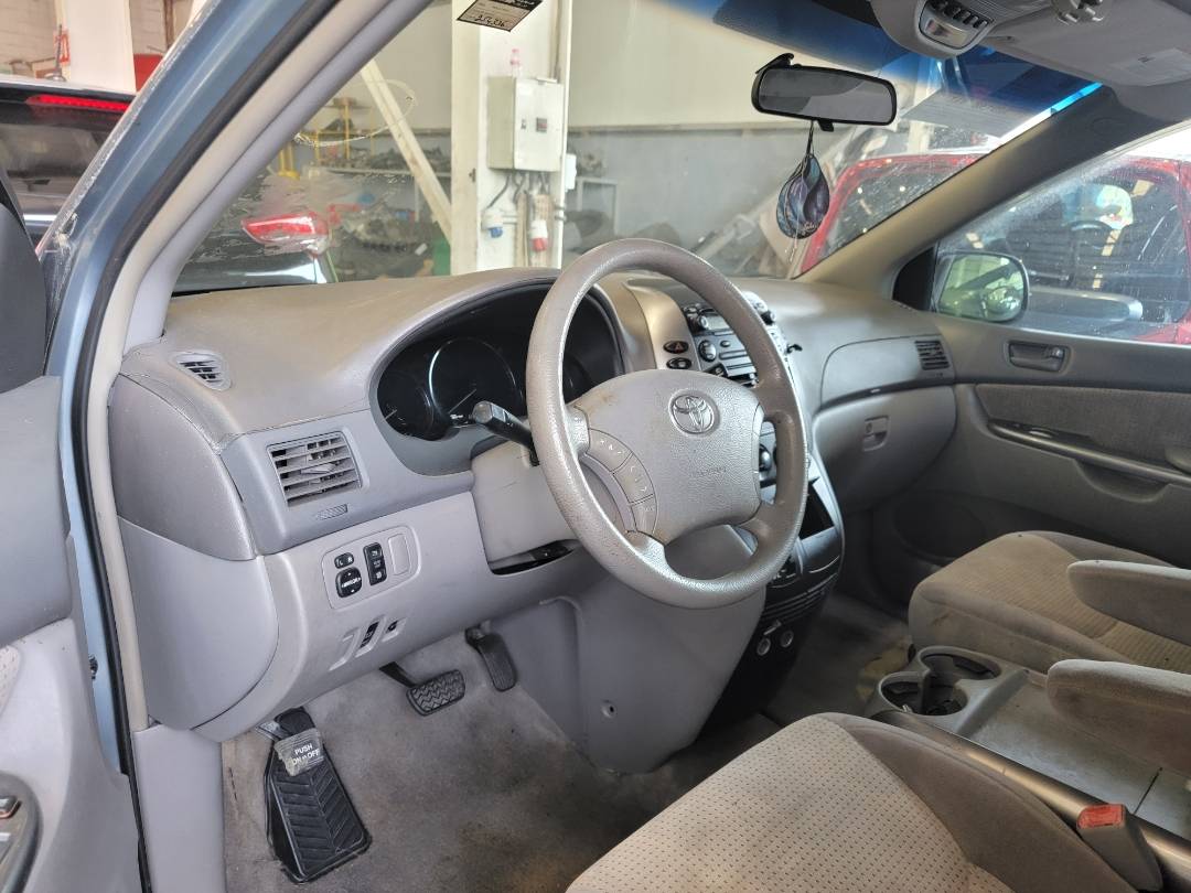 2007 TOYOTA SIENNA — 254336 Miles — Lot 39570852 — Main - Marhaba Auctions Used Cars - Image 6