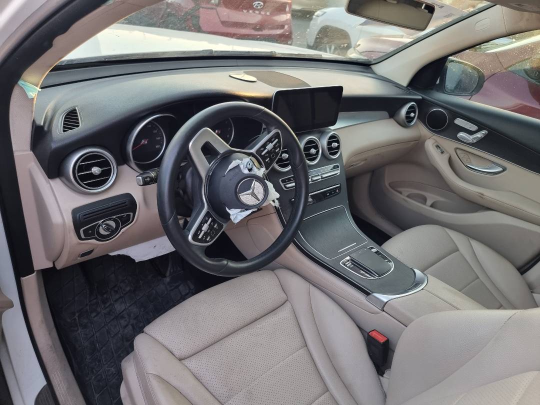 MERCEDES BENZ GLC-300 2020 - Marhaba Auction Used Cars - Image 6