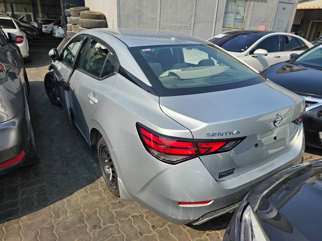 2022 NISSAN SENTRA — 59075 Miles — Lot NY270986 — Main - Marhaba Auctions Used Cars - Image 5