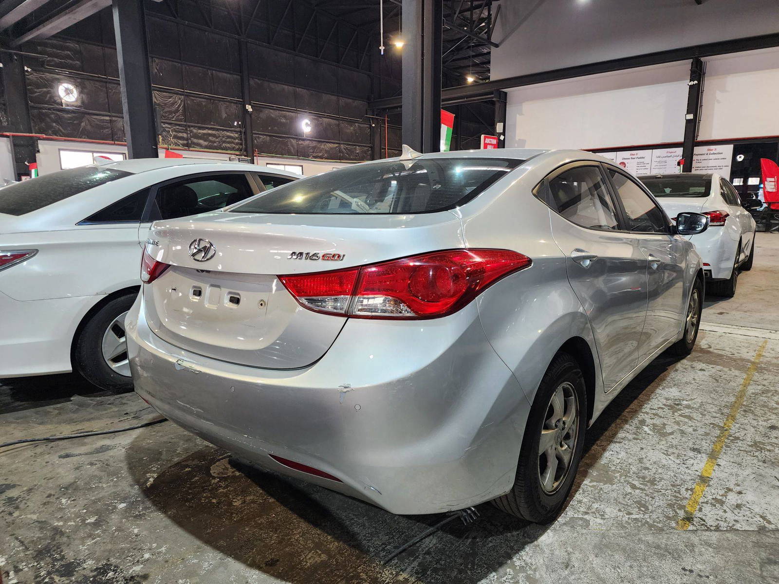 2011 HYUNDAI AVANTE — 167024 KM — Lot 35490 — Al Quoz - Marhaba Auctions Used Cars - Image 10