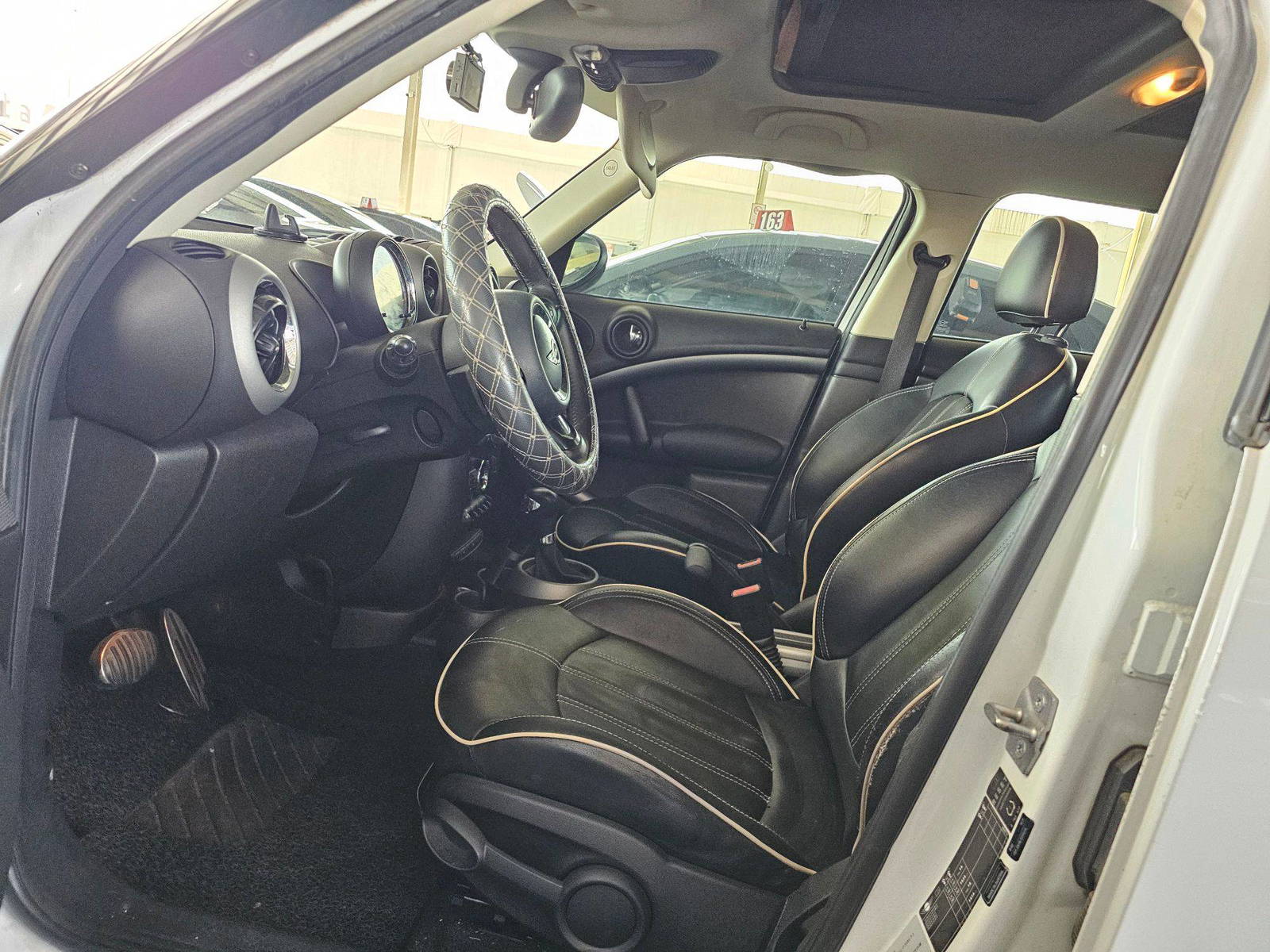 2011 MINI COOPER — 225099 KM — Lot K94975 — Souq - Marhaba Auctions Used Cars - Image 10