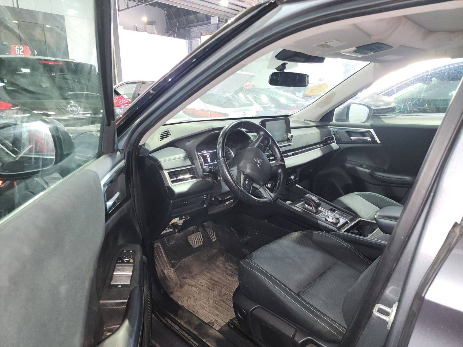 MITSUBISHI OUTLANDER 2022 - Marhaba Auction Used Cars - Image 9