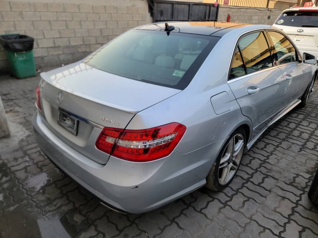 2011 MERCEDES BENZ E 350 — 178102 Miles — Lot 2BA335513 — Main - Marhaba Auctions Used Cars - Image 5