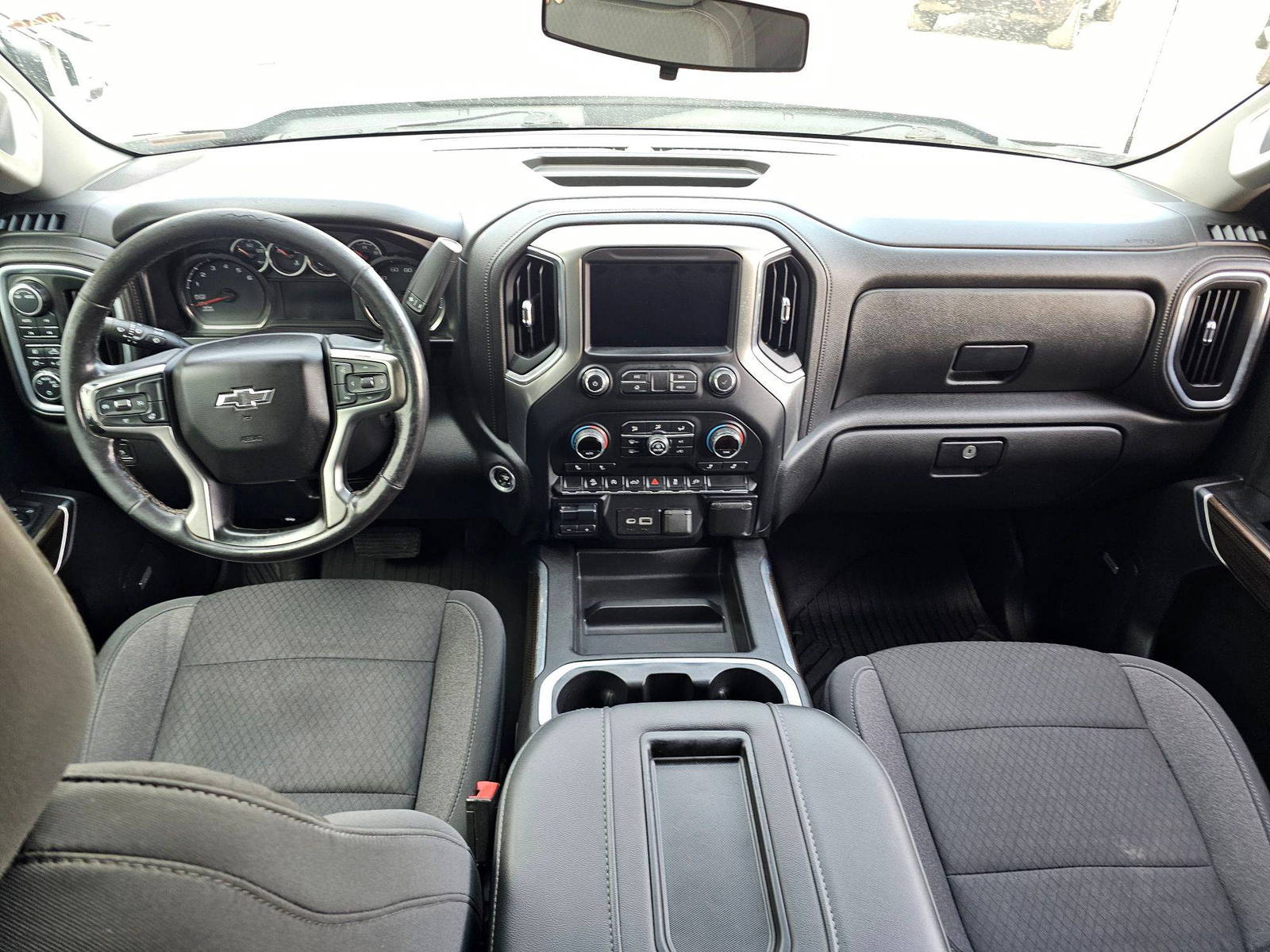 2020 CHEVROLET SILVERADO — 139435 Miles — Lot D6LZ376274 — Souq - Marhaba Auctions Used Cars - Image 7