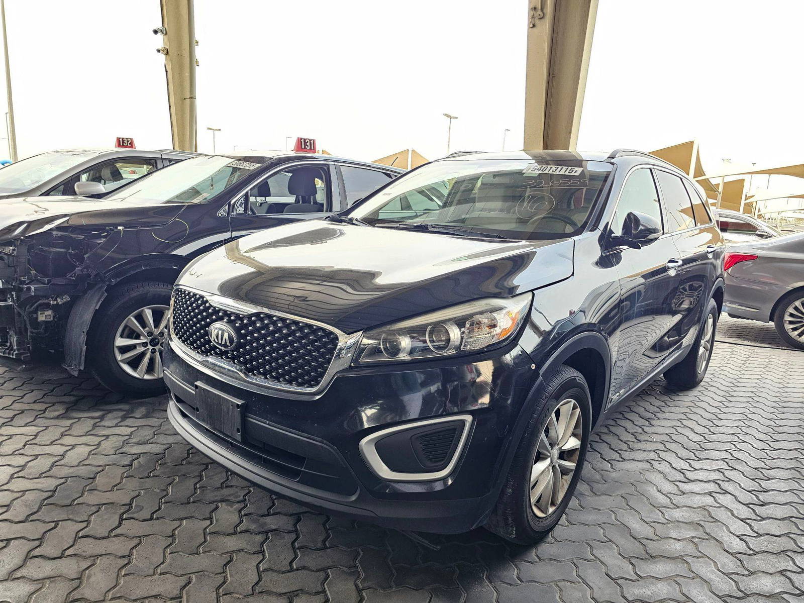 2017 KIA SORENTO — 215013 Miles — Lot G326559 — Souq - Marhaba Auctions Used Cars - Image 5