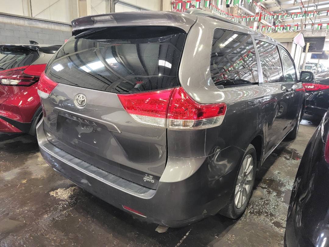 2012 TOYOTA SIENNA — 226332 Miles — Lot S033626 — Main - Marhaba Auctions Used Cars - Image 4