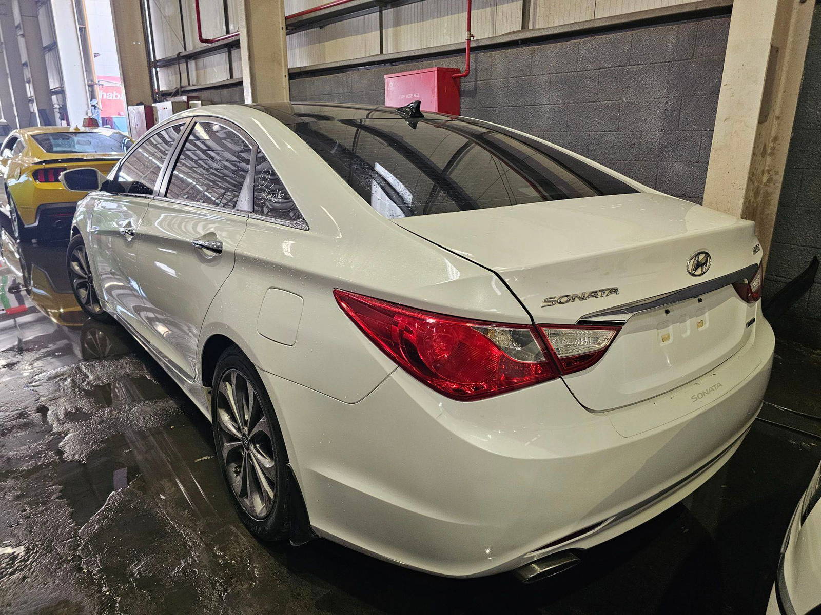 HYUNDAI SONATA 2013 - Marhaba Auction Used Cars - Image 6
