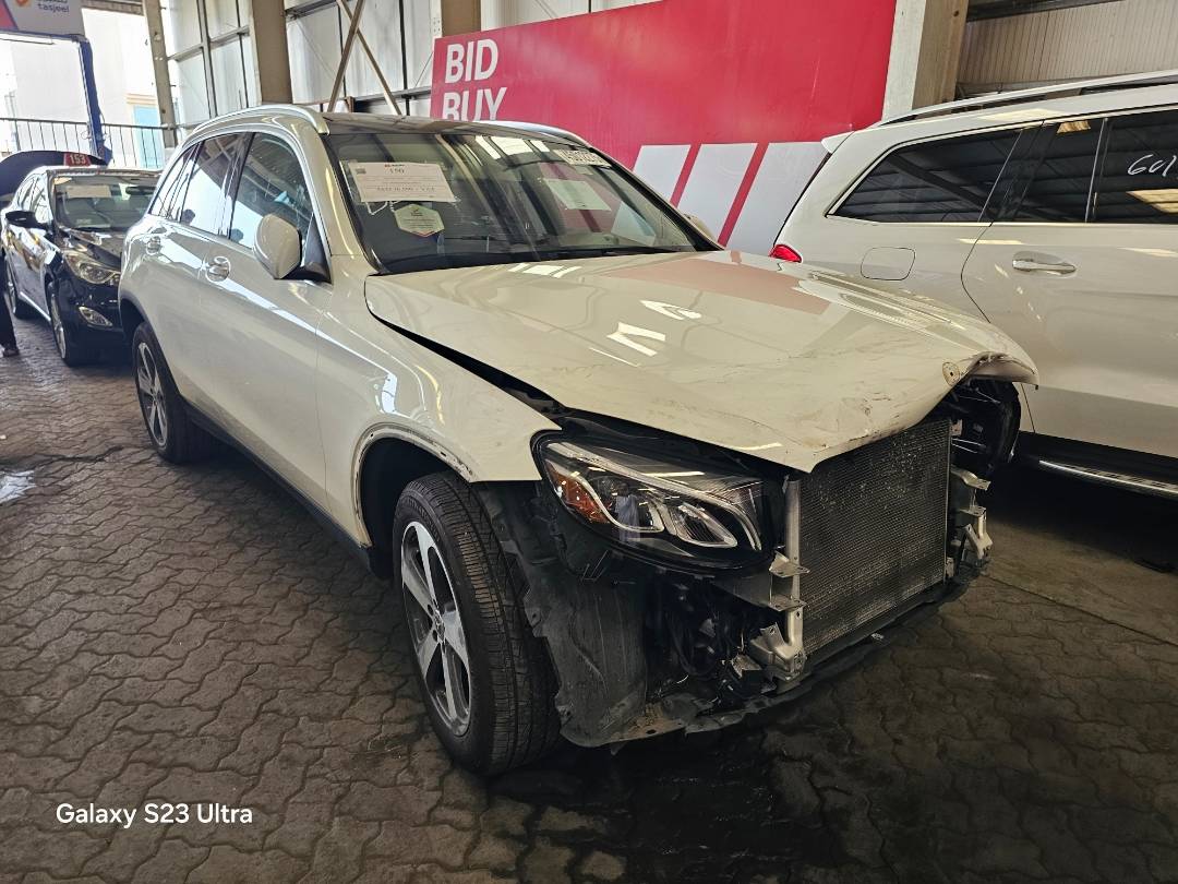 2019 MERCEDES BENZ GLC-300 — 85241 Miles — Lot K1000372 — Main - Marhaba Auctions Used Cars - Image 4
