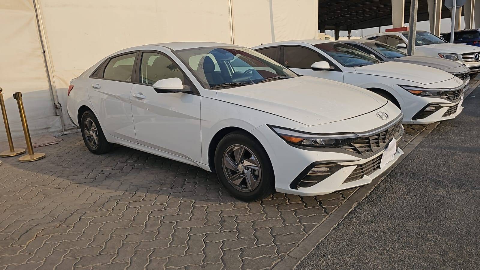 2025 HYUNDAI ELANTRA — 25664 KM — Lot 3SU934113 — Souq - Marhaba Auctions Used Cars - Image 11