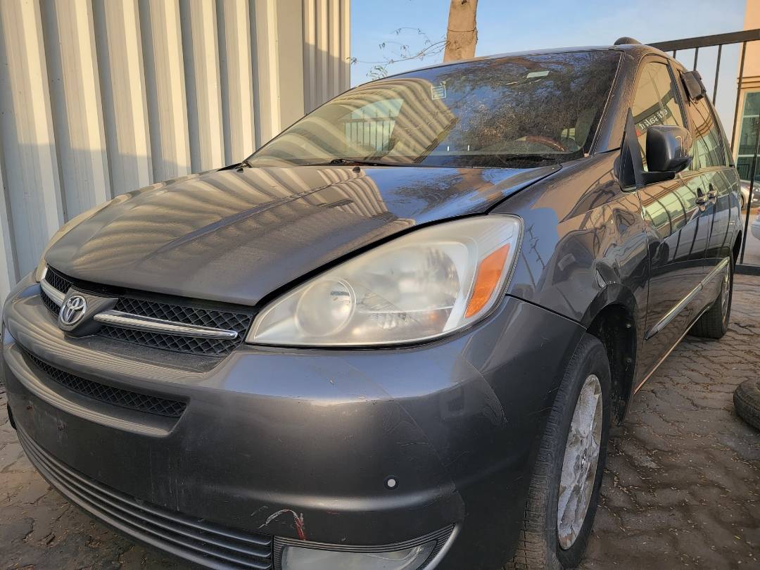 2005 TOYOTA SIENNA — 234995 Miles — Lot 38537667 - Marhaba Auctions Used Cars - Image 8