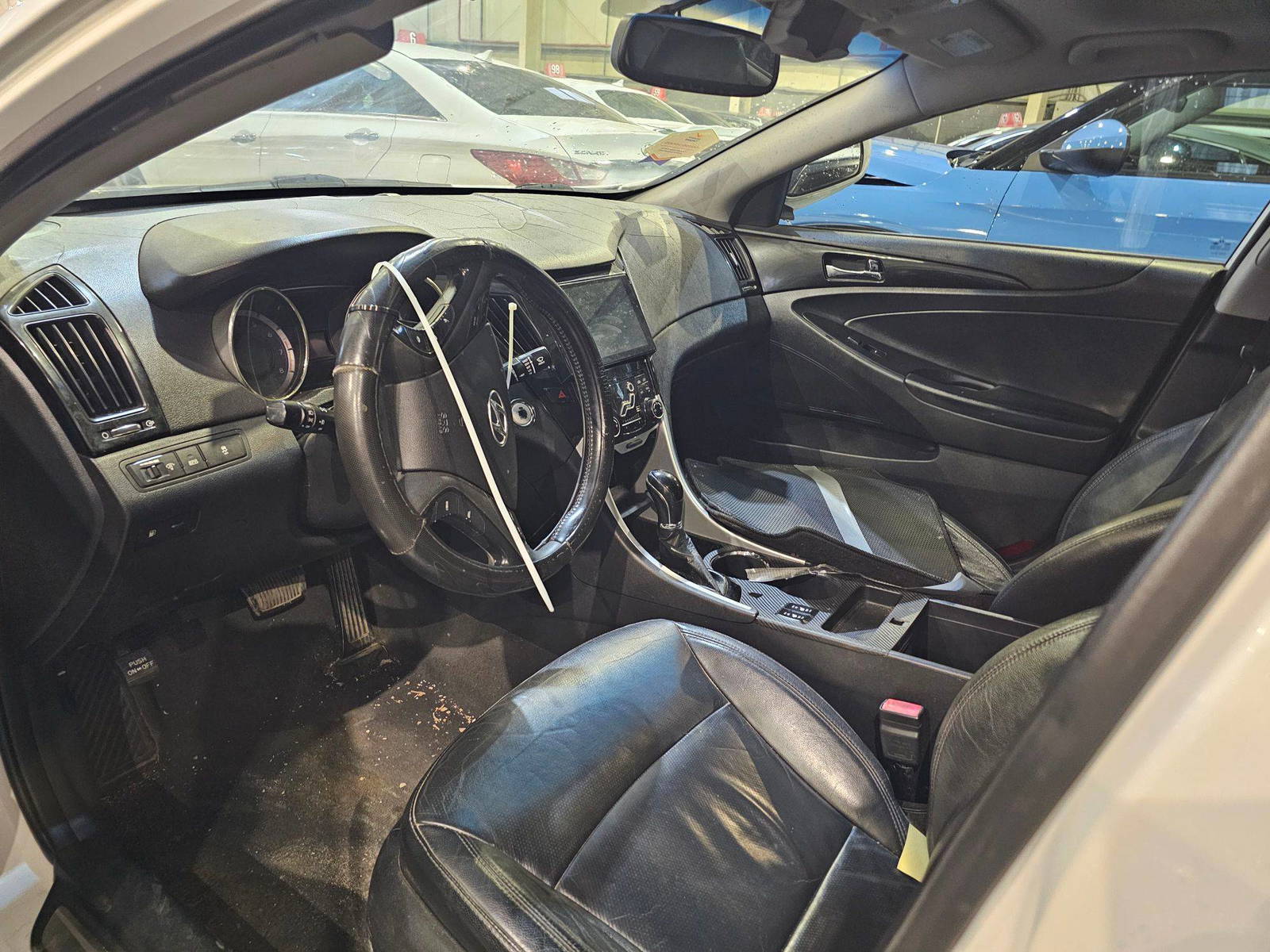 2011 HYUNDAI SONATA — 157450 Miles — Lot 43581307 — Main - Marhaba Auctions Used Cars - Image 8