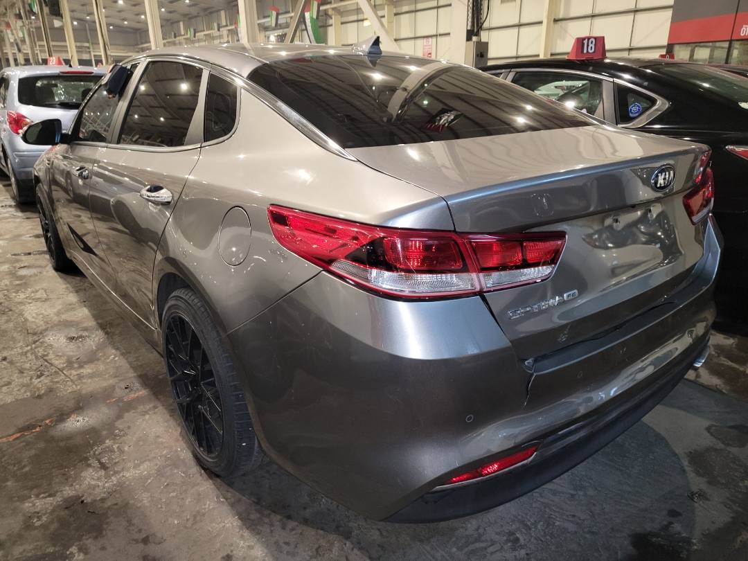 2018 KIA OPTIMA — 105624 Miles — Lot 213964 - Marhaba Auctions Used Cars - Image 4
