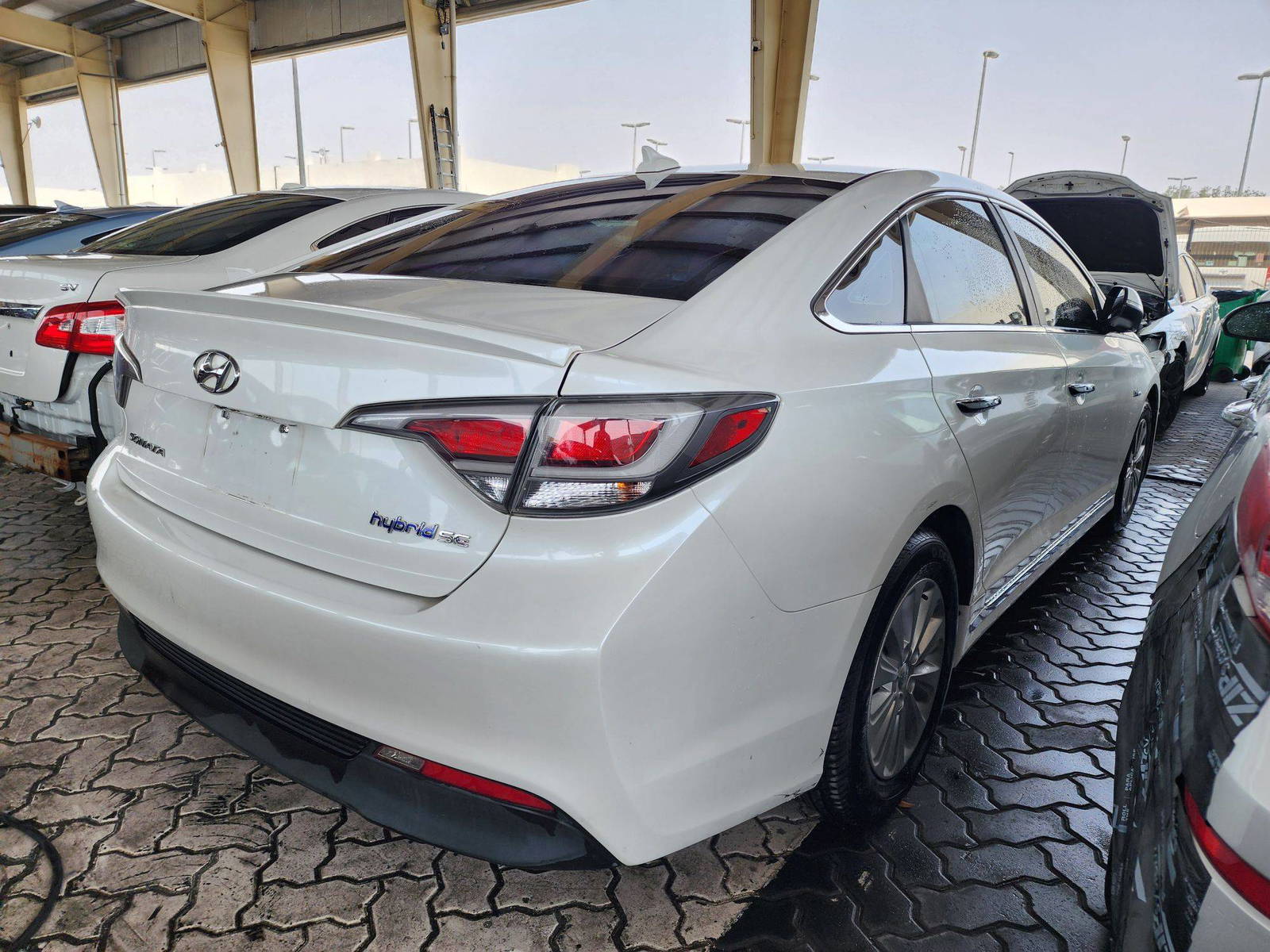 2016 HYUNDAI SONATA — 191763 Miles — Lot 45985764 — Souq - Marhaba Auctions Used Cars - Image 3