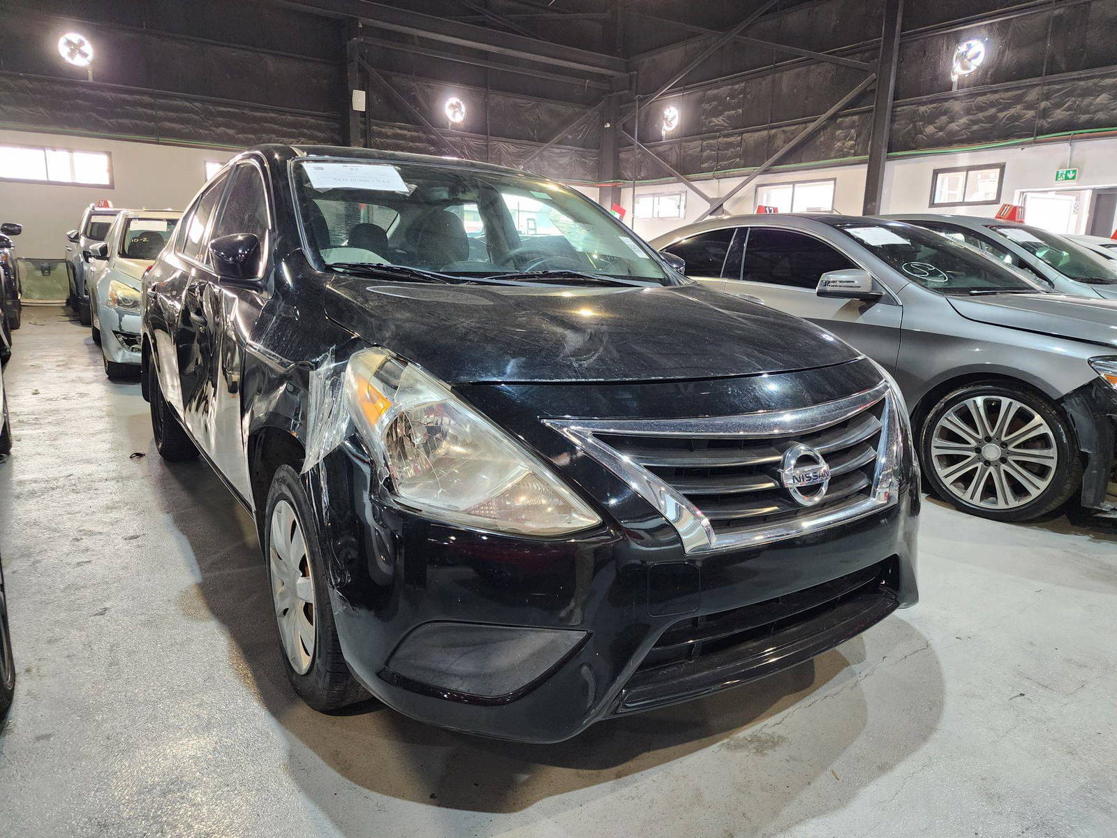 2019 NISSAN VERSA — 140044 Miles — Lot 31114 — Al Quoz - Marhaba Auctions Used Cars - Image 6