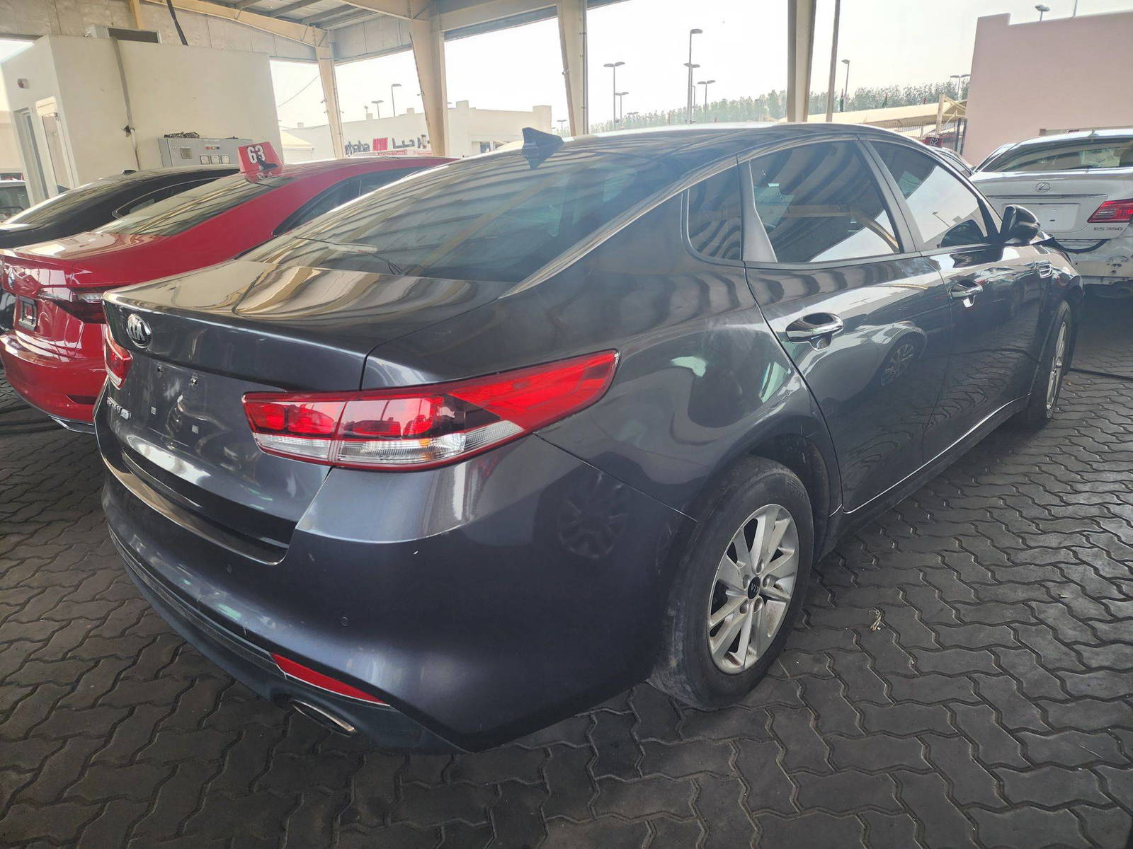 2018 KIA OPTIMA — 100135 Miles — Lot 38253963 — Main - Marhaba Auctions Used Cars - Image 4