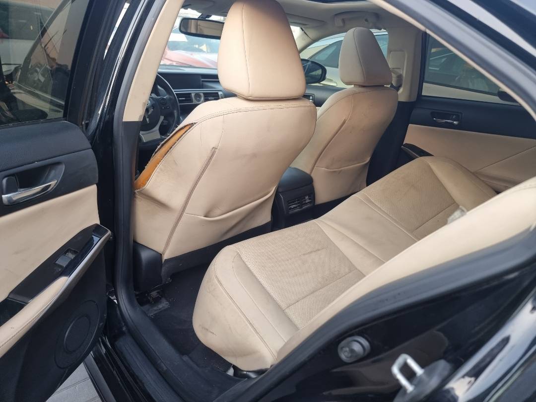2015 LEXUS IS 250 — 128394 Miles — Lot 5029249 — Ind. 12 - Marhaba Auctions Used Cars - Image 6