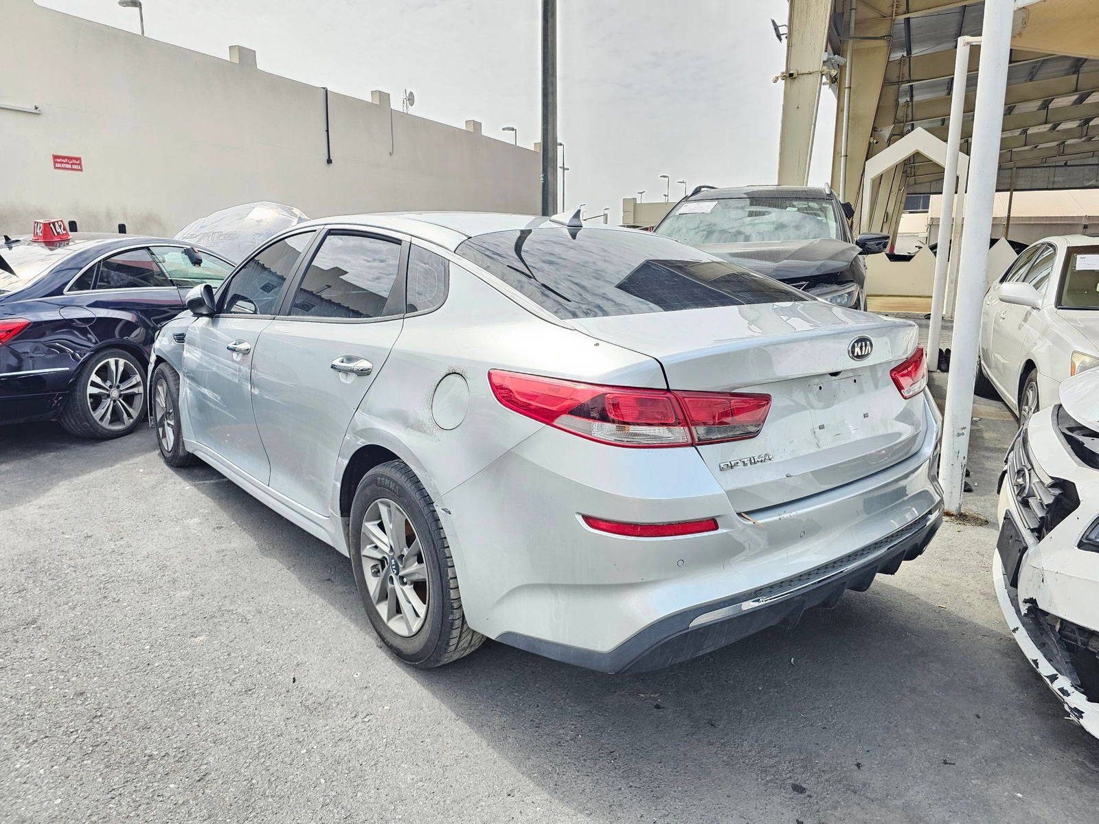 2019 KIA OPTIMA — 145537 Miles — Lot 296052 — Souq - Marhaba Auctions Used Cars - Image 5