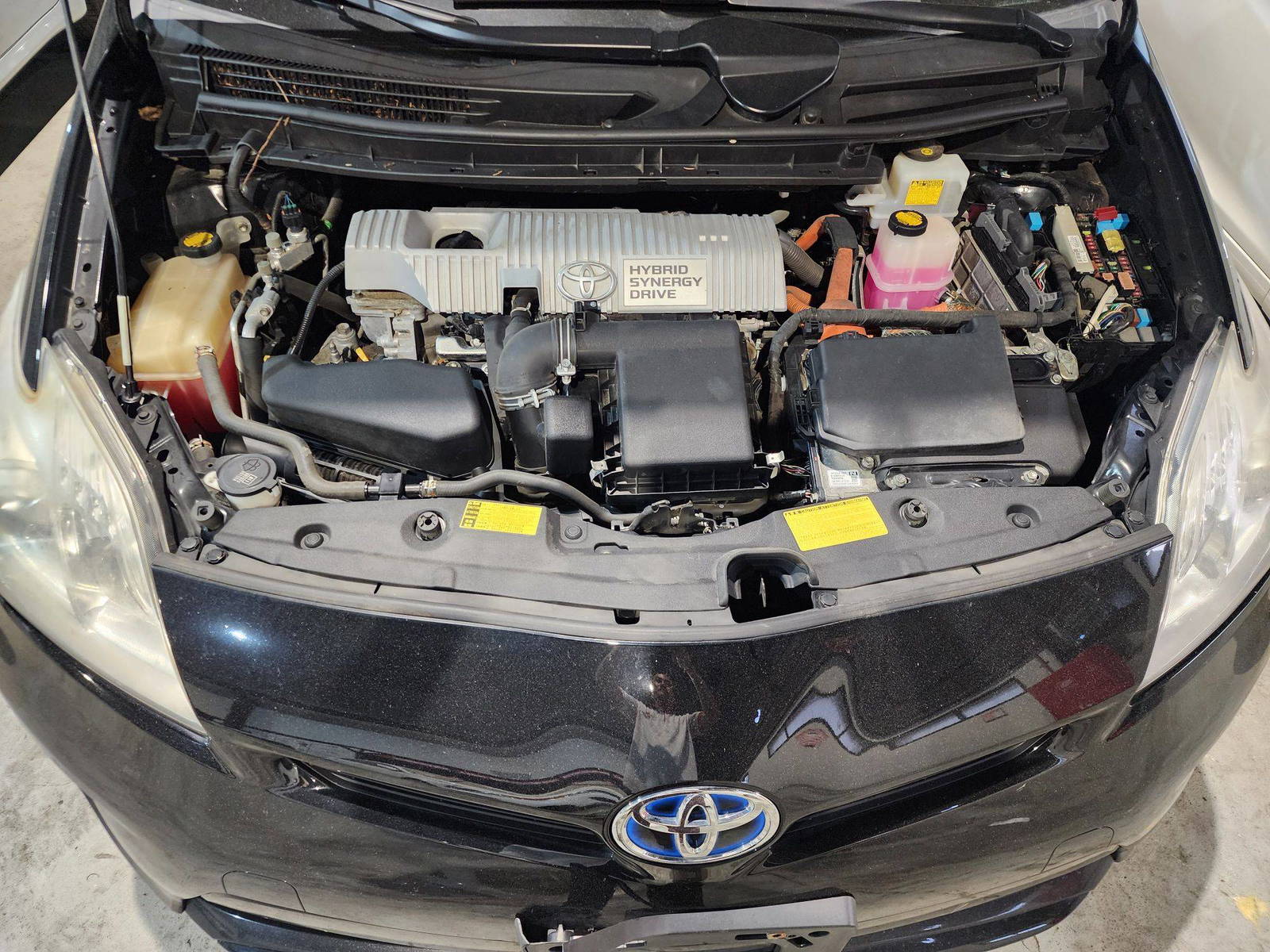 2014 TOYOTA PRIUS — 177126 Miles — Lot 1737846 — Al Quoz - Marhaba Auctions Used Cars - Image 12
