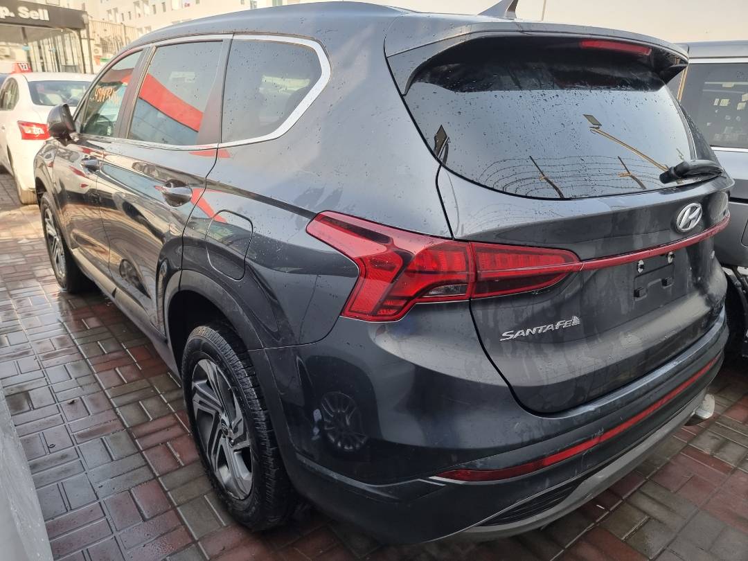 HYUNDAI SANTA FE 2021 - Marhaba Auction Used Cars - Image 5