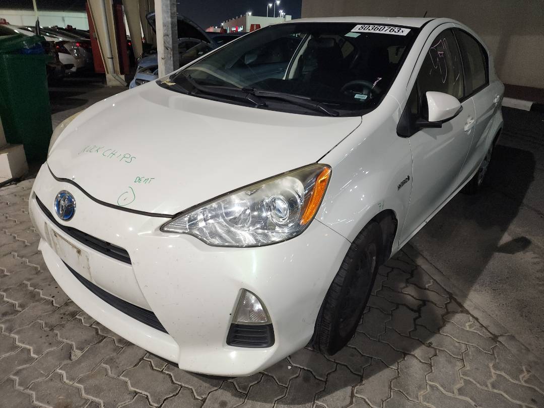 2013 TOYOTA PRIUS C — 171165 Miles — Lot 80360763 - Marhaba Auctions Used Cars - Image 5