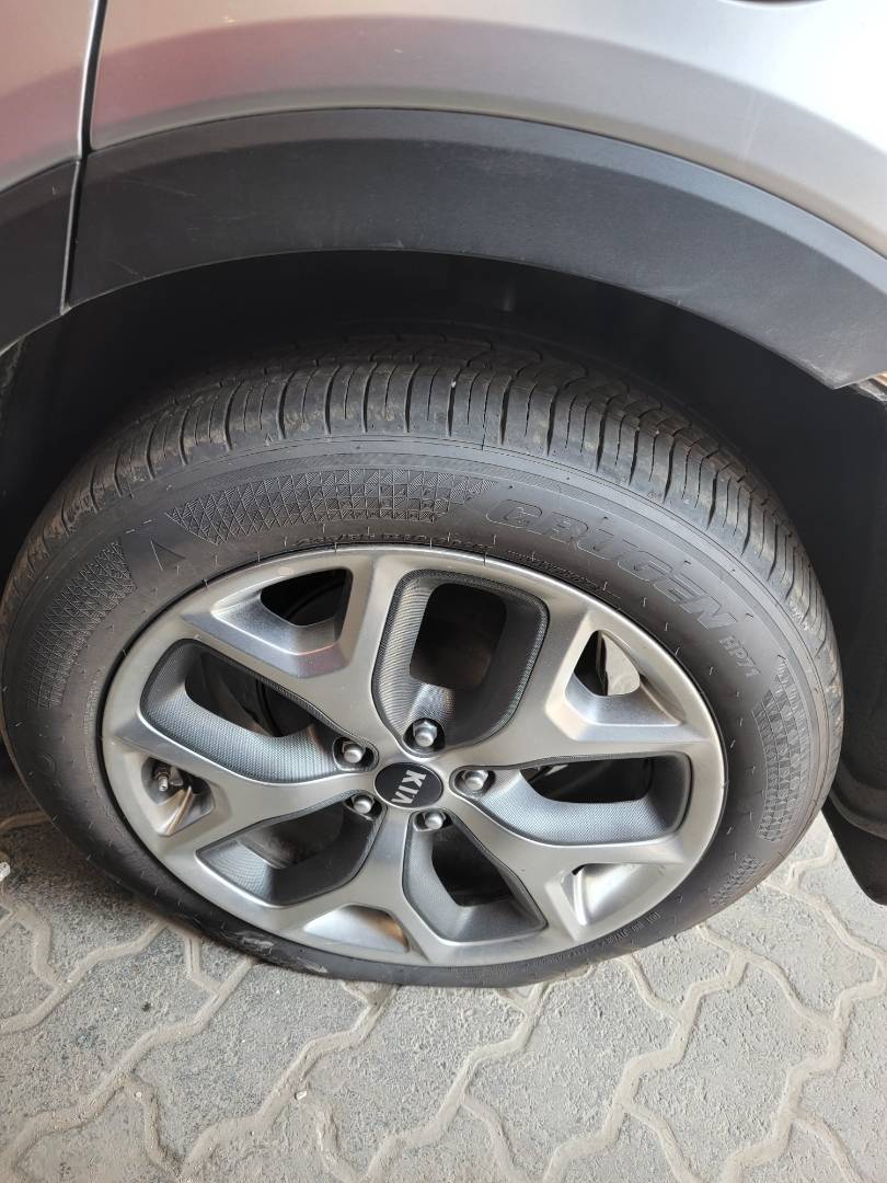 2019 KIA SORENTO — 75195 Miles — Lot 610359 — Ind. 12 - Marhaba Auctions Used Cars - Image 9