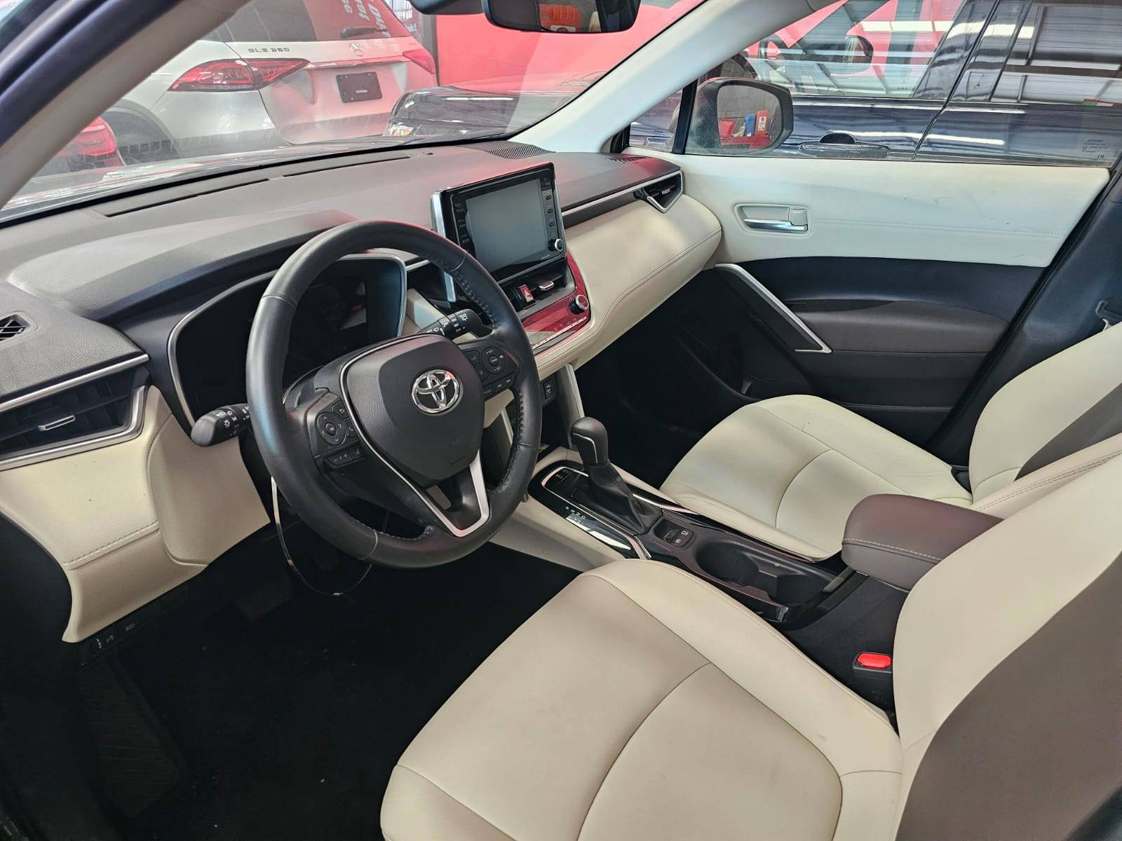 TOYOTA COROLLA CROSS XLE 2022 - Marhaba Auction Used Cars - Image 7