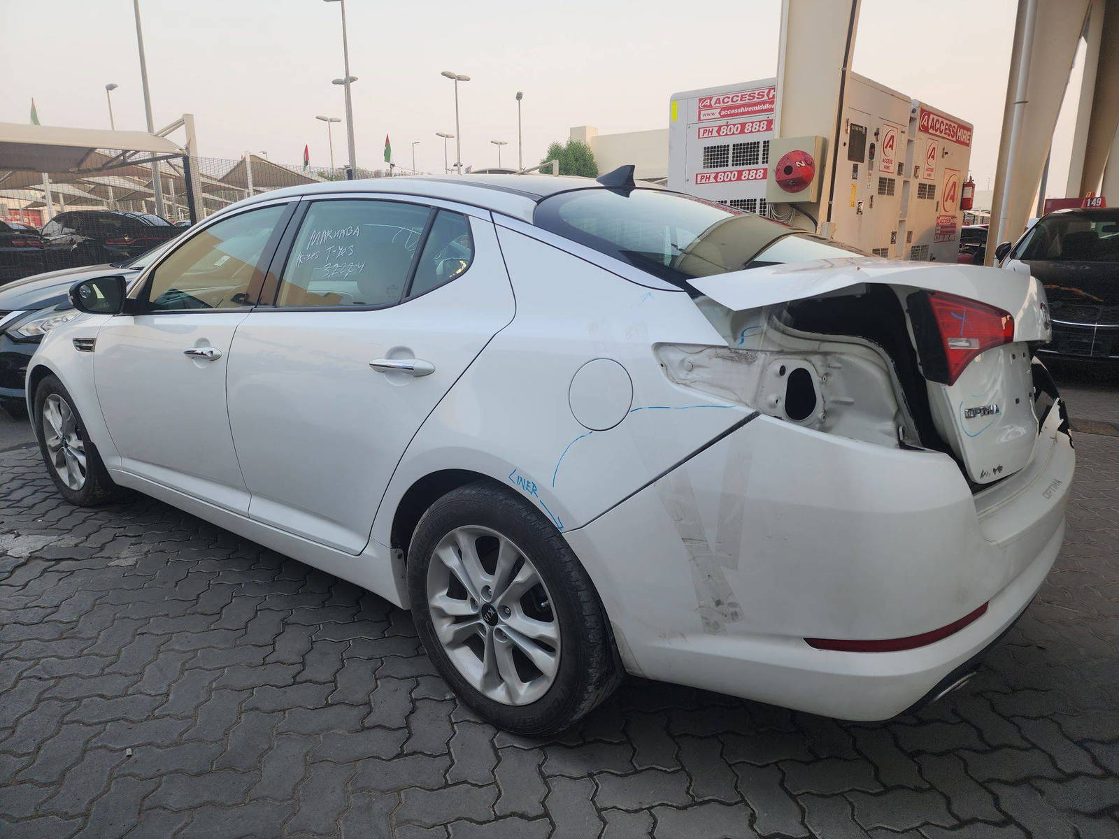 2011 KIA OPTIMA — 130772 Miles — Lot 82635743 — Souq - Marhaba Auctions Used Cars - Image 5