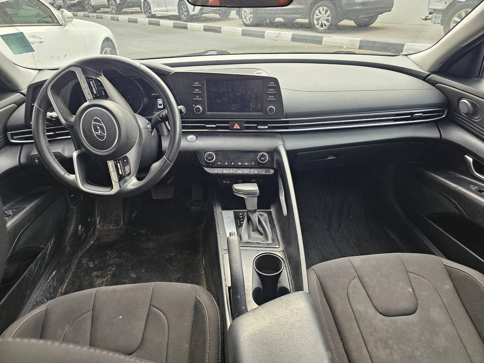 2022 HYUNDAI ELANTRA — 57788 KM — Lot 46528415 — Main - Marhaba Auctions Used Cars - Image 7