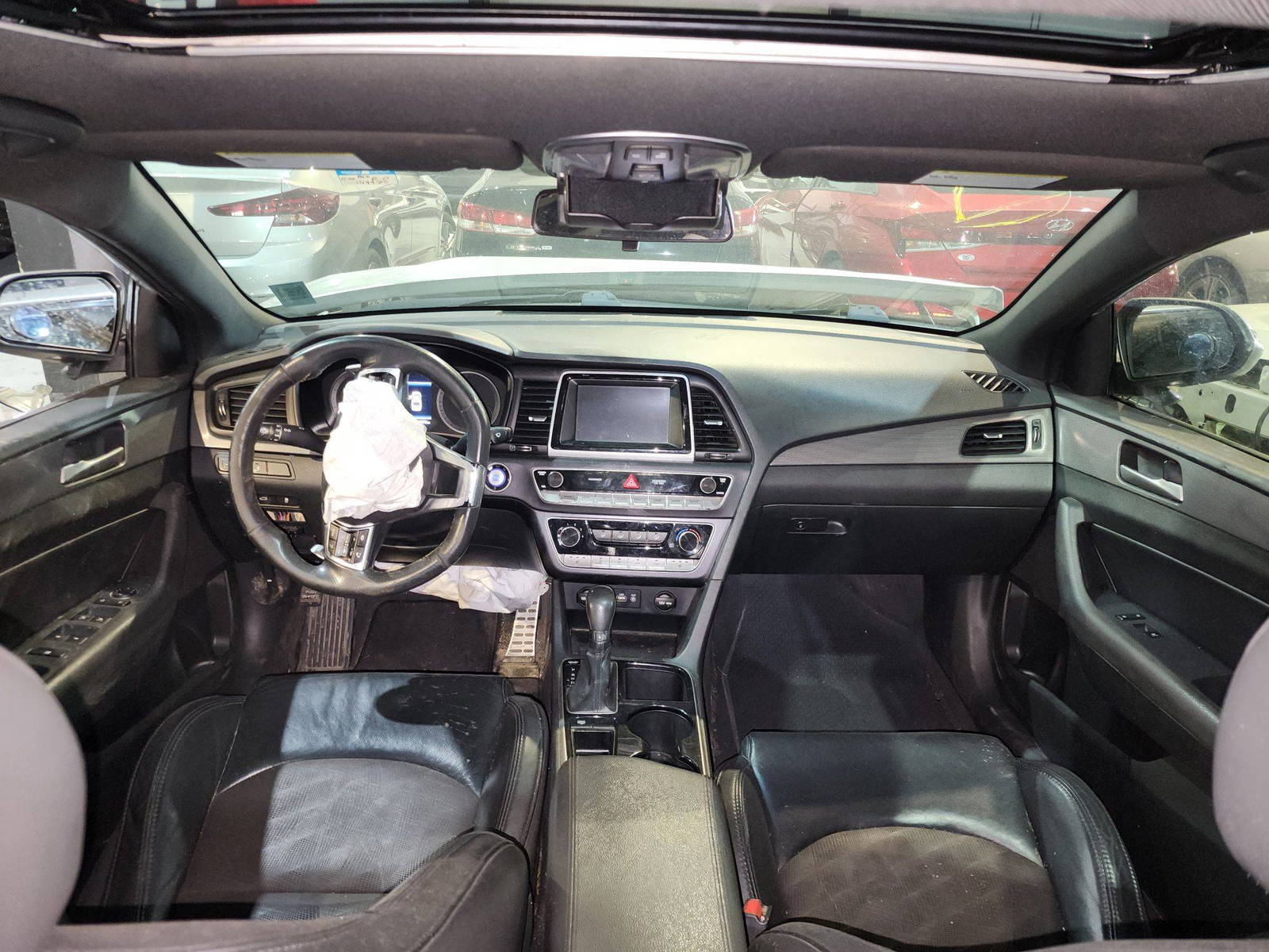 2018 HYUNDAI SONATA — 149970 KM — Lot 83229944 — Al Quoz - Marhaba Auctions Used Cars - Image 8