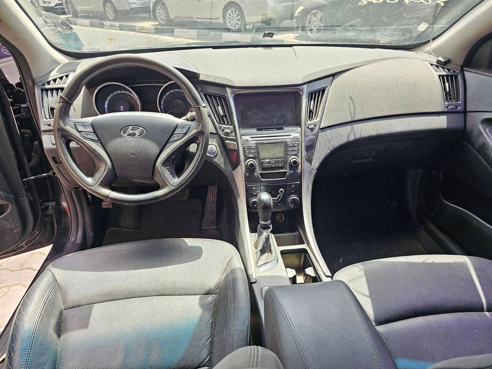 2012 HYUNDAI SONATA — 214636 KM — Lot 466161 — Souq - Marhaba Auctions Used Cars - Image 7