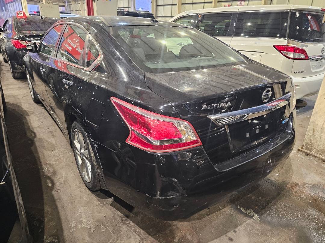 2013 NISSAN ALTIMA — 160763 KM — Lot 57618985 — Main - Marhaba Auctions Used Cars - Image 4