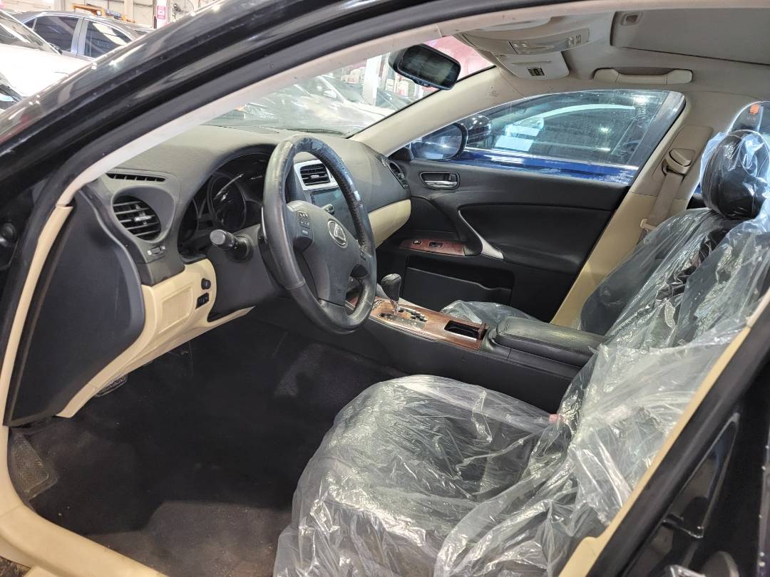 2006 LEXUS IS 250 — 208010 Miles — Lot 065012232 — Main - Marhaba Auctions Used Cars - Image 8