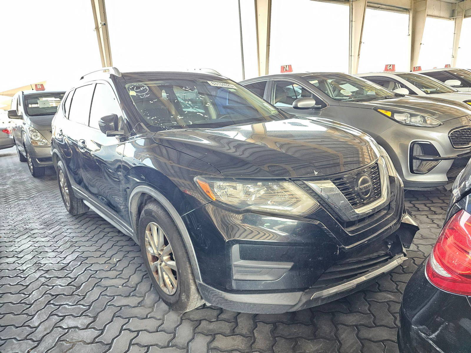 2019 NISSAN ROGUE — 201118 Miles — Lot T4KP551375 — Souq - Marhaba Auctions Used Cars - Image 4
