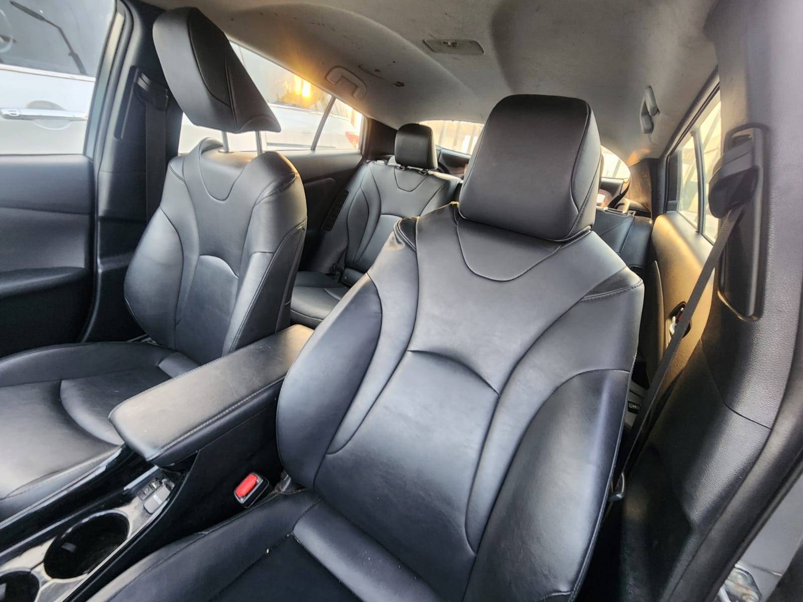 2017 TOYOTA PRIUS — 166122 Miles — Lot 3062865 - Marhaba Auctions Used Cars - Image 8