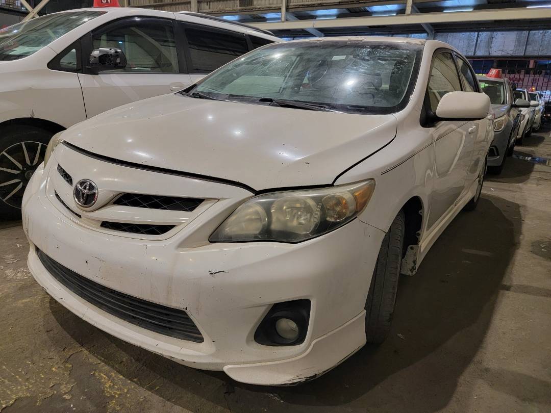 2013 TOYOTA COROLLA — 232544 Miles — Lot E0DC043063 — Main - Marhaba Auctions Used Cars - Image 5