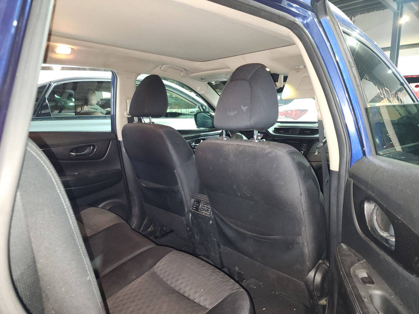 2019 NISSAN ROGUE — 125337 Miles — Lot 379176 — Al Quoz - Marhaba Auctions Used Cars - Image 7
