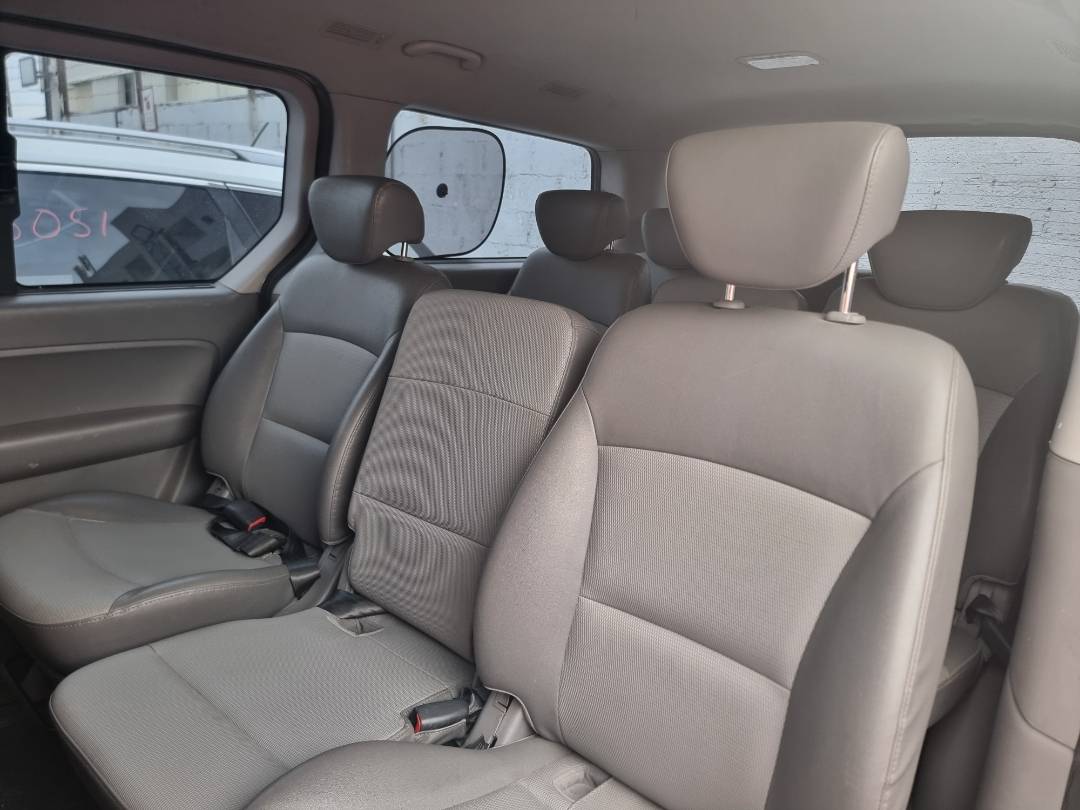 HYUNDAI GRAND STAREX 2010 - Marhaba Auction Used Cars - Image 6