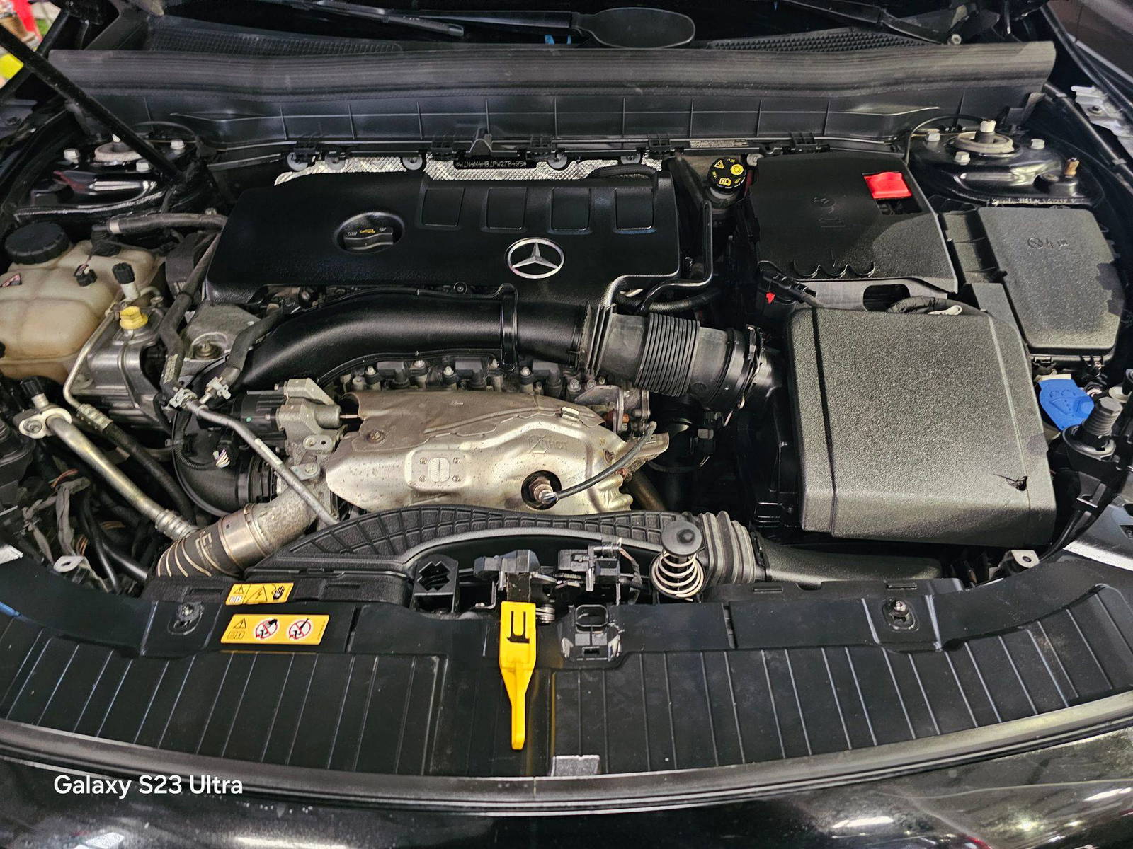 MERCEDES BENZ GLB 250 2023 - Marhaba Auction Used Cars - Image 11