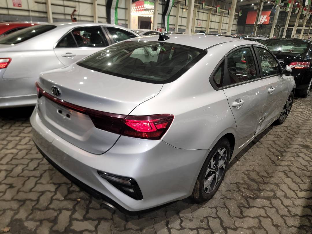2019 KIA FORTE — 132033 Miles — Lot 37421650 - Marhaba Auctions Used Cars - Image 4