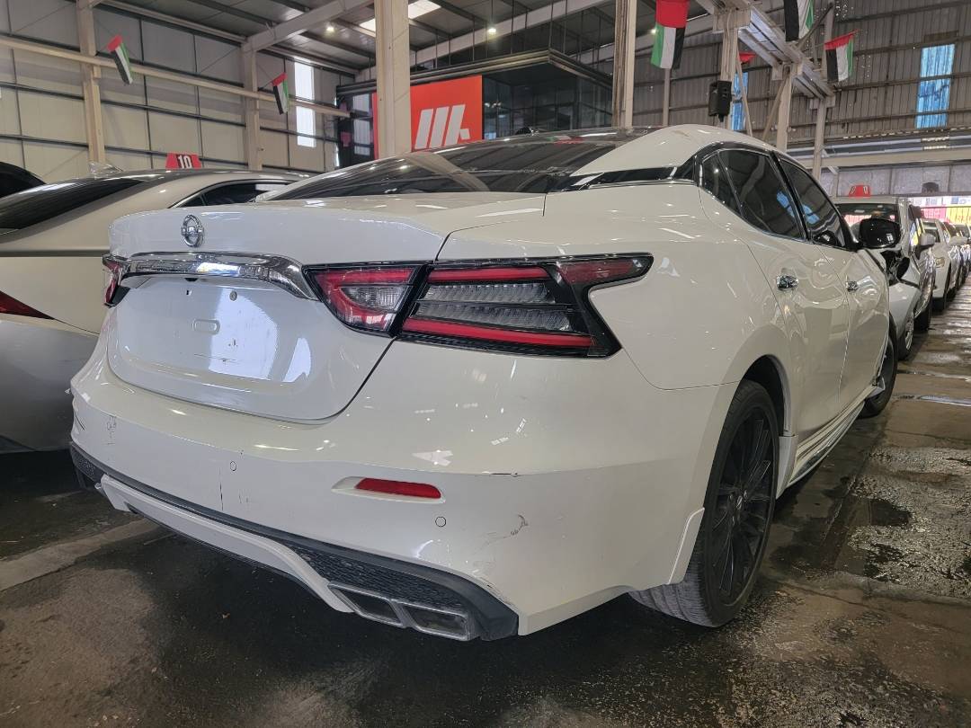 2019 NISSAN MAXIMA — 30019 Miles — Lot C381504 — Main - Marhaba Auctions Used Cars - Image 3