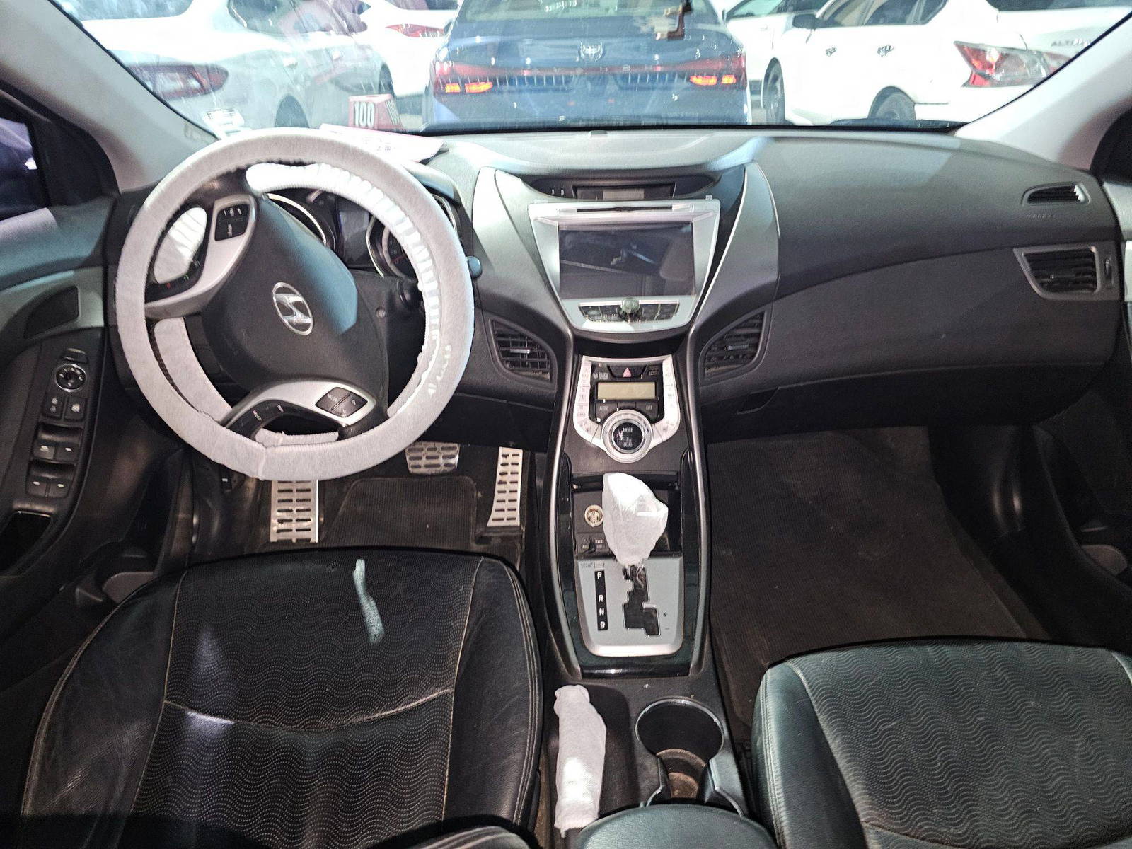 2012 HYUNDAI AVANTE — 153149 KM — Lot CU380539 — Souq - Marhaba Auctions Used Cars - Image 7