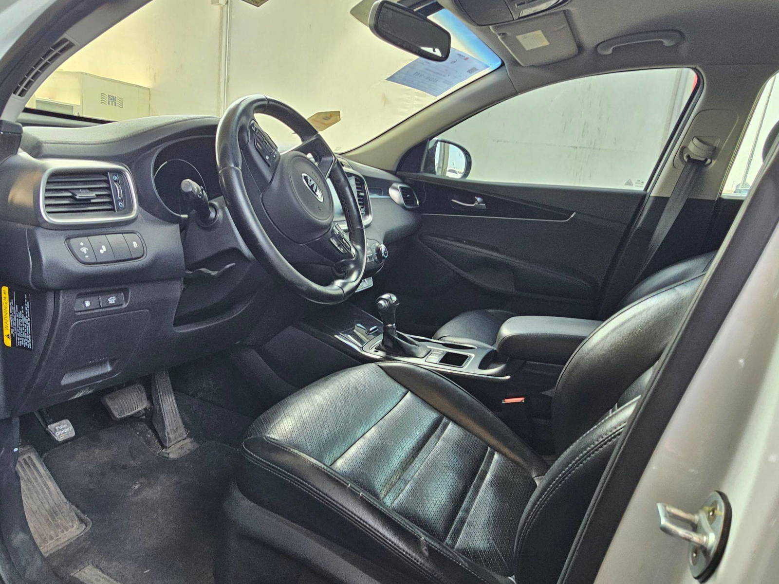 KIA SORENTO 2018 - Marhaba Auction Used Cars - Image 8