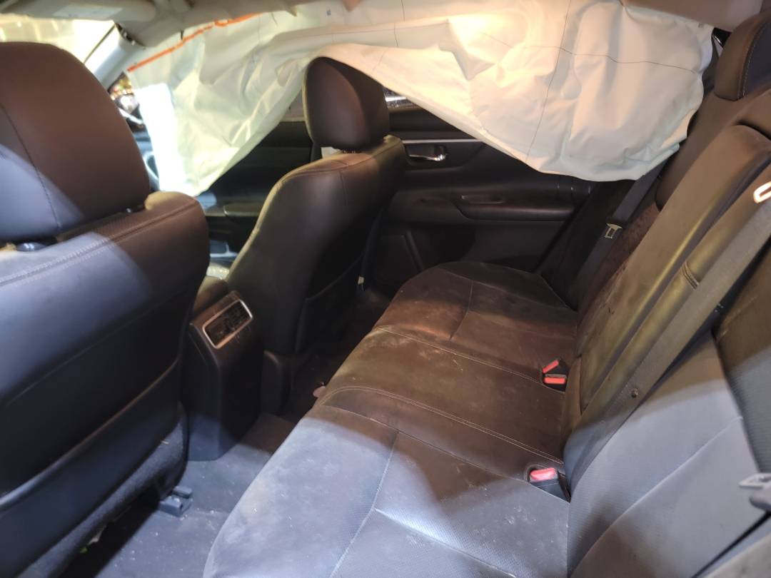 2018 NISSAN ALTIMA — 128576 Miles — Lot 62688 - Marhaba Auctions Used Cars - Image 5