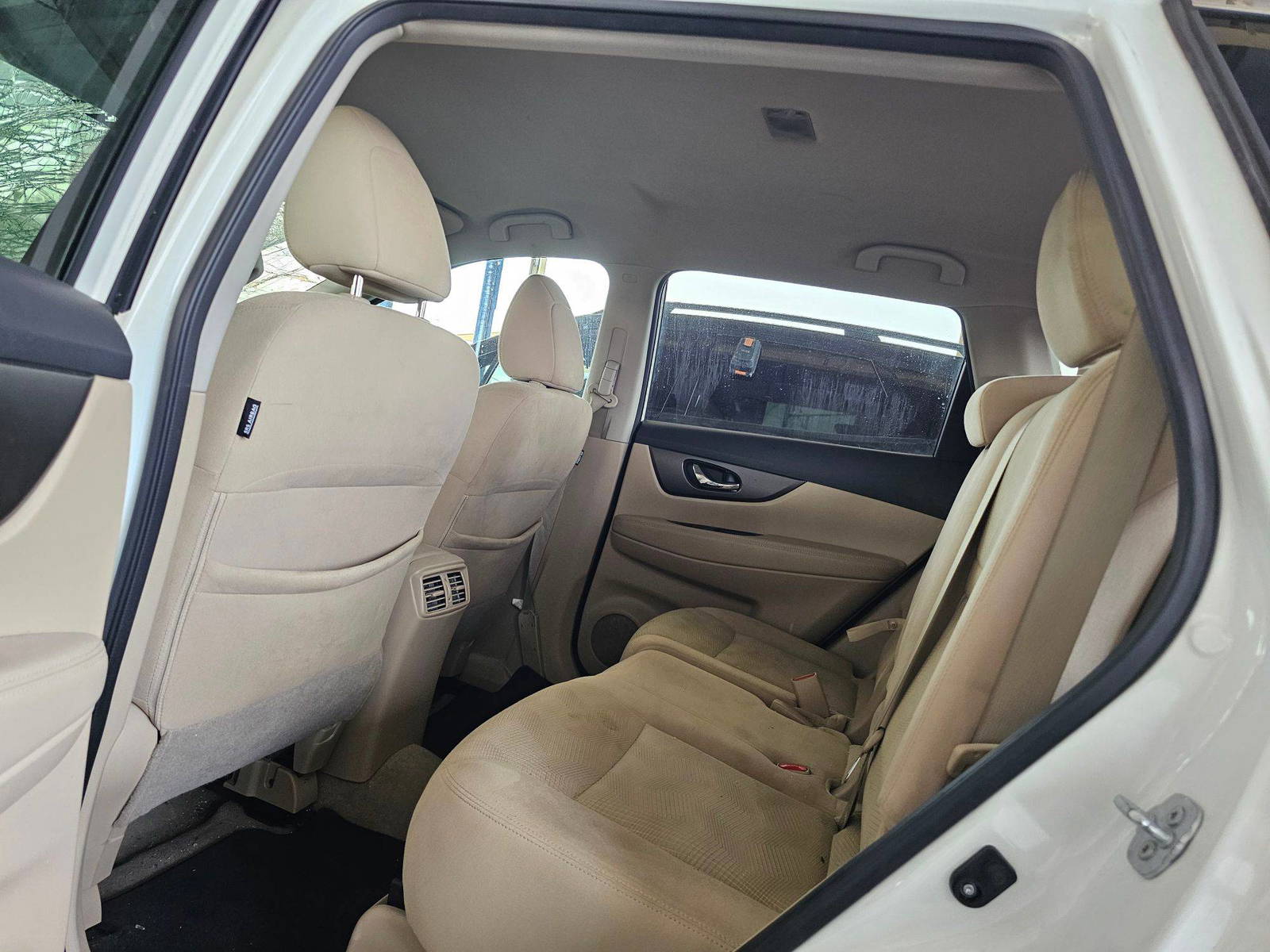 2015 NISSAN ROGUE — 147296 Miles — Lot C798273 — Main - Marhaba Auctions Used Cars - Image 5