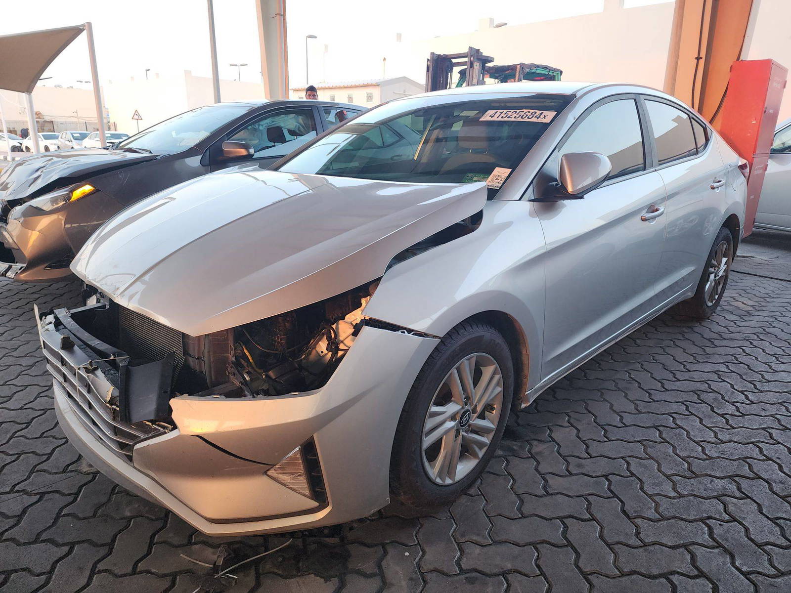 2019 HYUNDAI ELANTRA — 96303 Miles — Lot 41525684 — Main - Marhaba Auctions Used Cars - Image 5