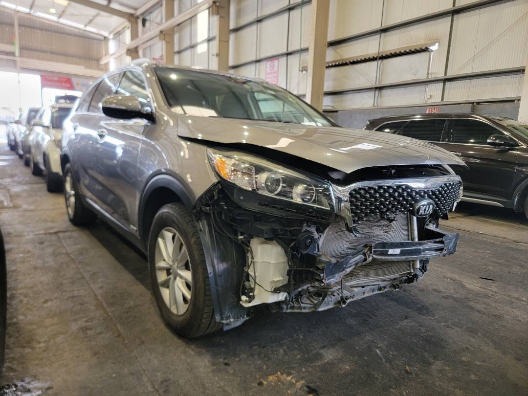 2017 KIA SORENTO — 77946 Miles — Lot A37HG268737 — Main - Marhaba Auctions Used Cars - Image 4