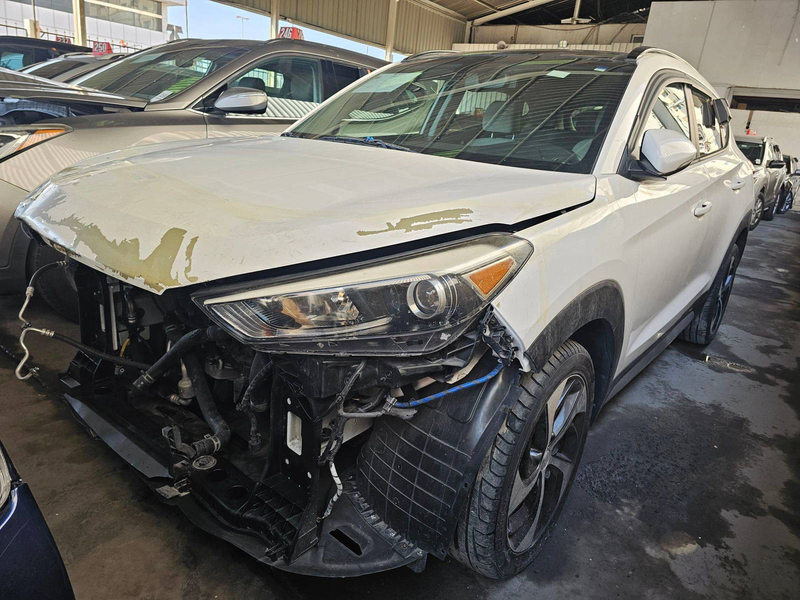 2018 HYUNDAI TUCSON — 84452 Miles — Lot 72041335 — Souq - Marhaba Auctions Used Cars - Image 4