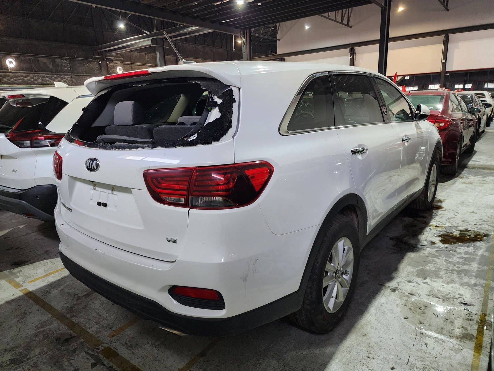 2019 KIA SORENTO — 138496 Miles — Lot 89735 — Al Quoz - Marhaba Auctions Used Cars - Image 5