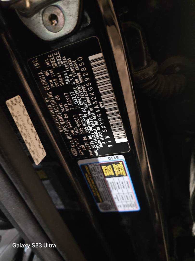 2019 KIA SORENTO — 96099 Miles — Lot 2KG592850 — Main - Marhaba Auctions Used Cars - Image 8